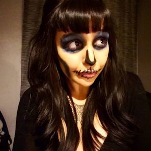 Meet your Posher, Myrna